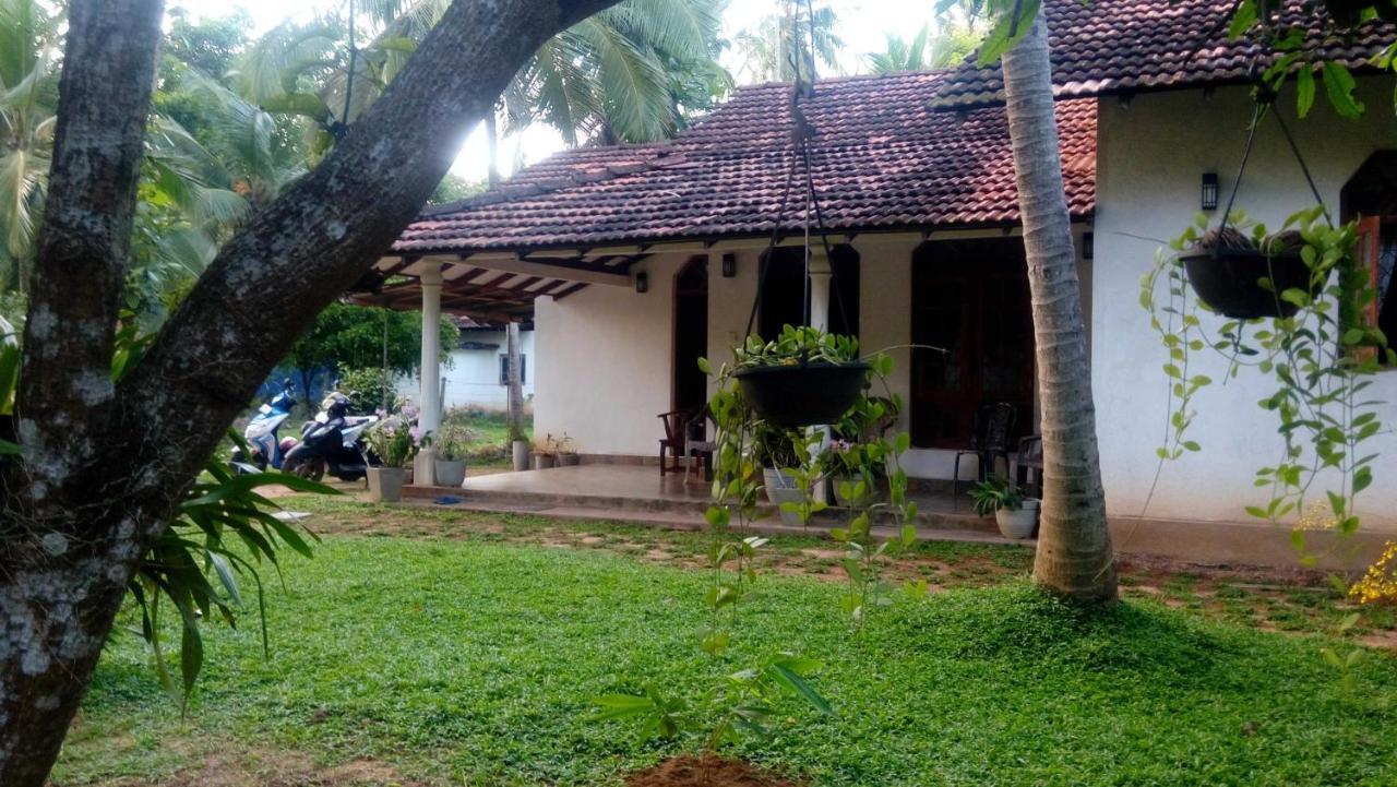 Bethany Homestay Katunayaka Exterior foto