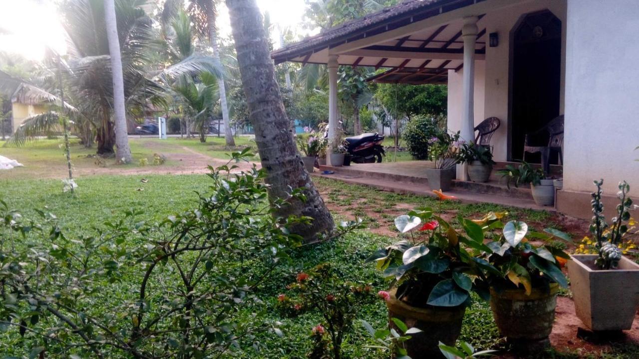 Bethany Homestay Katunayaka Exterior foto